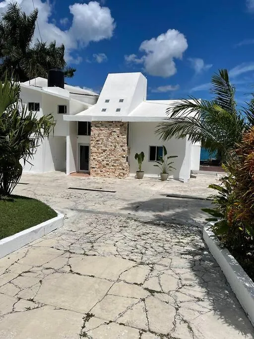 Holiday home Casa Sol Y Luna -Beautiful Sunrises And Infinity Pool Bacalar