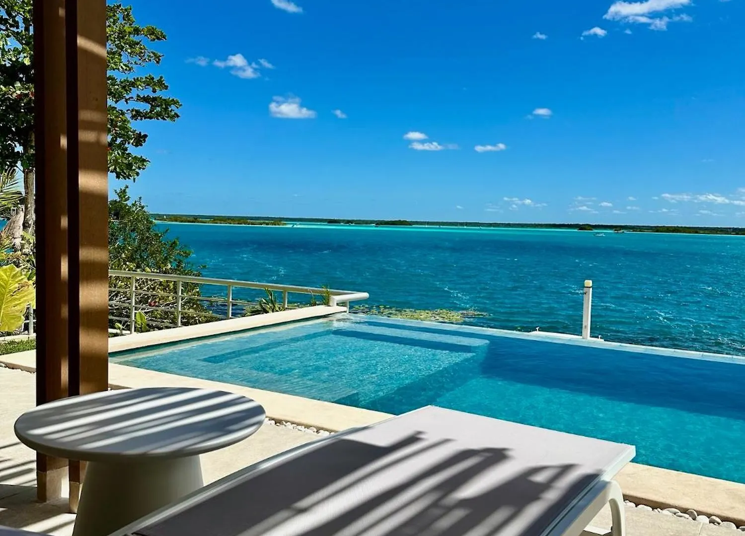 Casa Sol Y Luna -Beautiful Sunrises And Infinity Pool Bacalar Holiday home