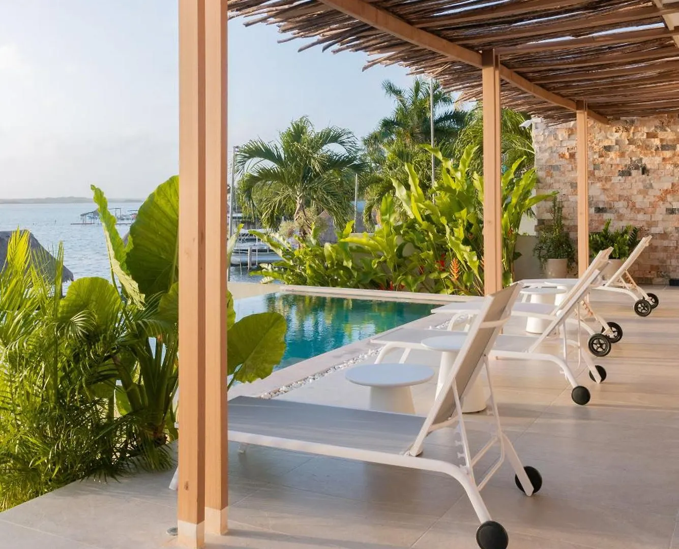 Casa Sol Y Luna - Beautiful Sunrises And Infinity Pool Bacalar