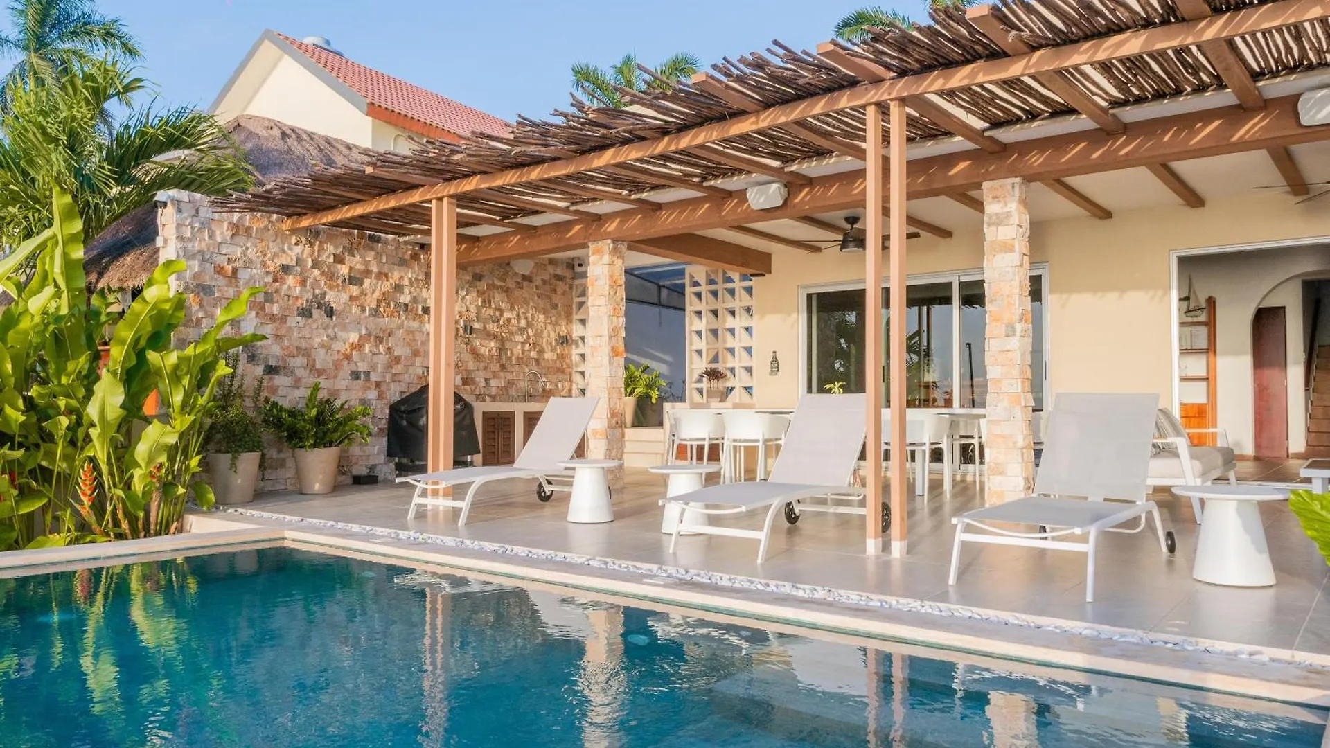 Casa Sol Y Luna - Beautiful Sunrises And Infinity Pool Bacalar